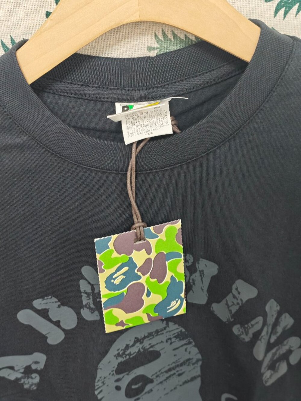 A Bathing Ape Men's Navy Graphic Short Sleeve Tee - Picture 2 of 7